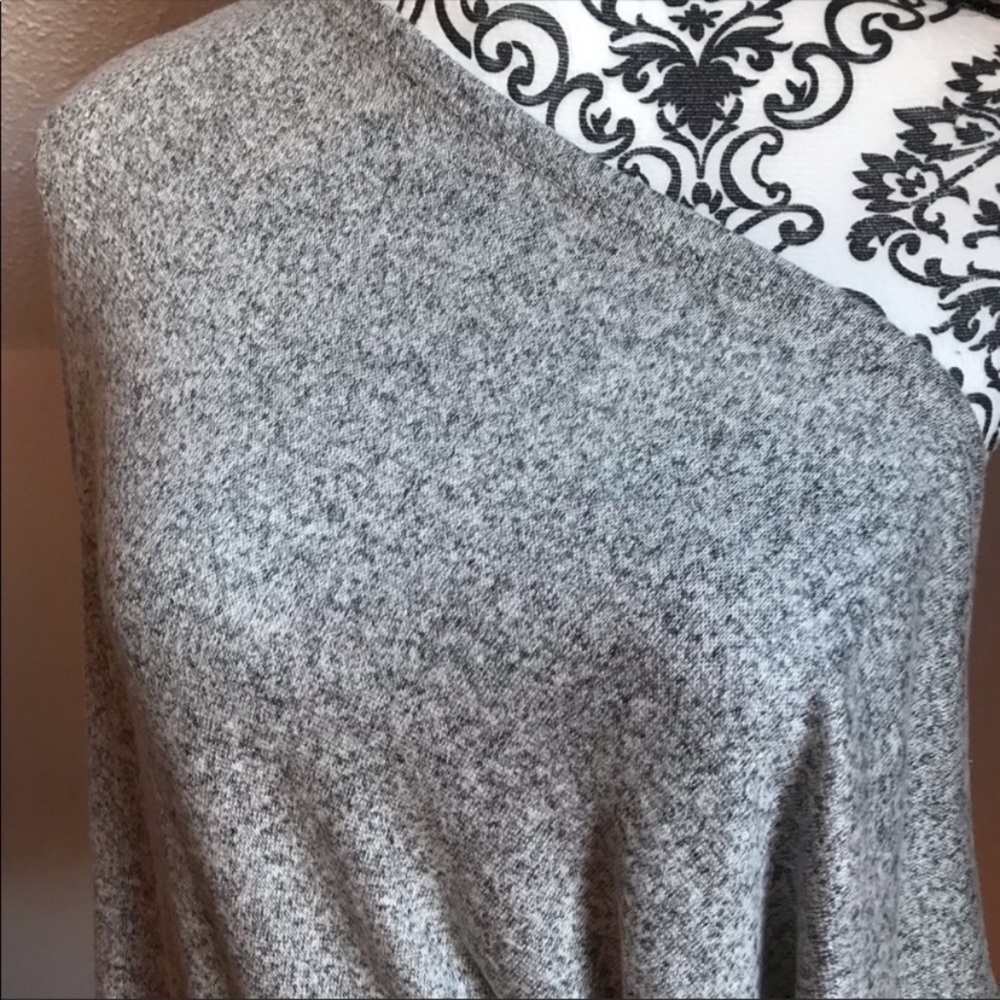 LAST! Heather Gray Off Shoulder Top - Picture 4 of 4